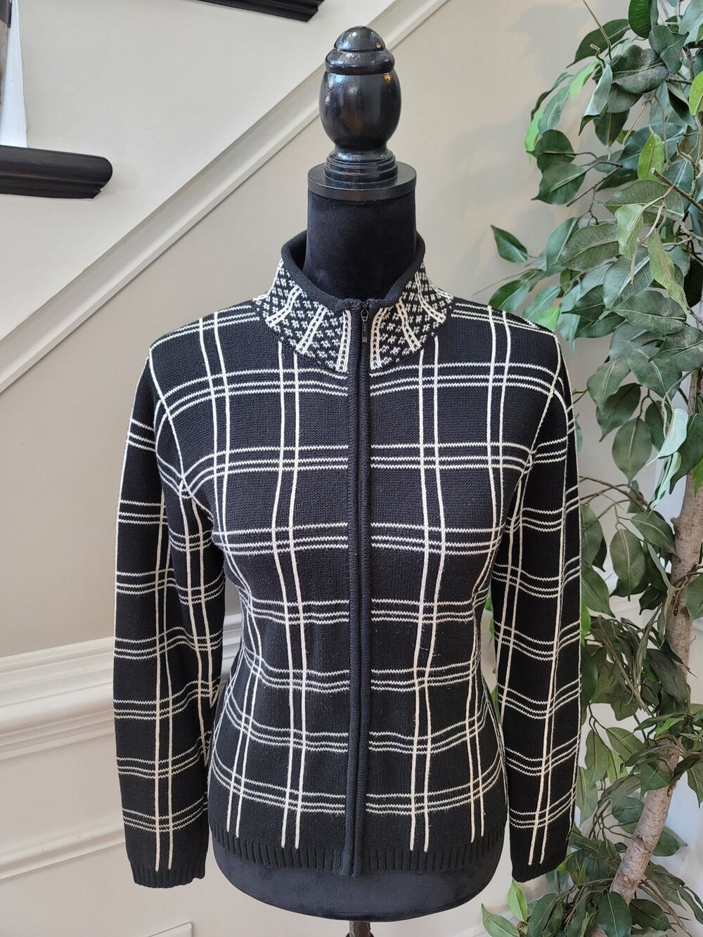 Talbots Cardigan Jacket Women's Small Black Plaid Full Zip Mock Neck Ribbed Hem